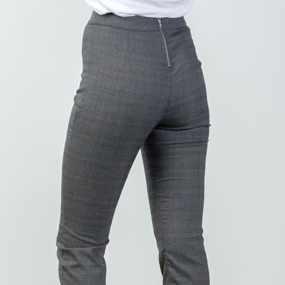 Plaid Ruffle Hem Pants - Picture 5 of 6